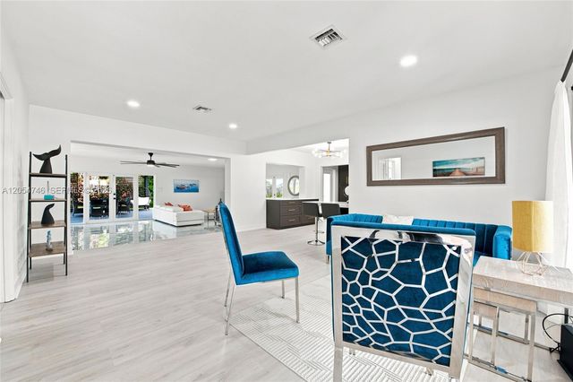 417 NE 11th Avenue, Pompano Beach, FL 33060