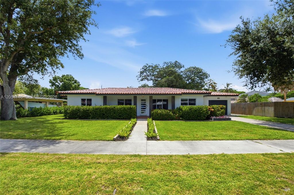 417 NE 11th Avenue, Pompano Beach, FL 33060