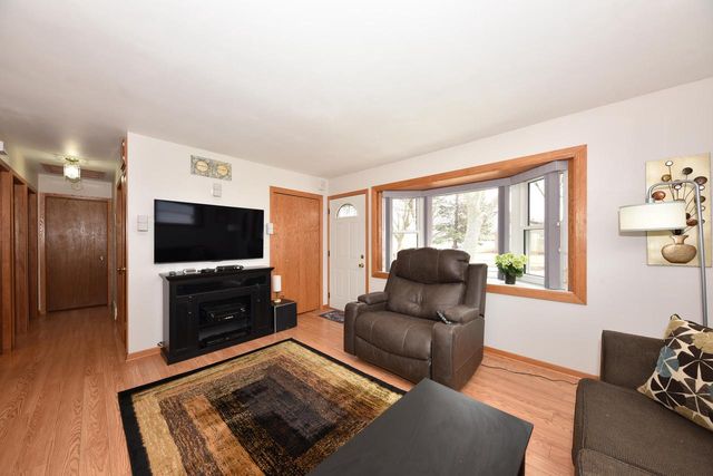 3211 S 67th STREET, Milwaukee, WI 53219