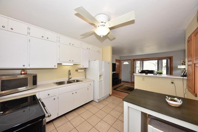 3211 S 67th STREET, Milwaukee, WI 53219