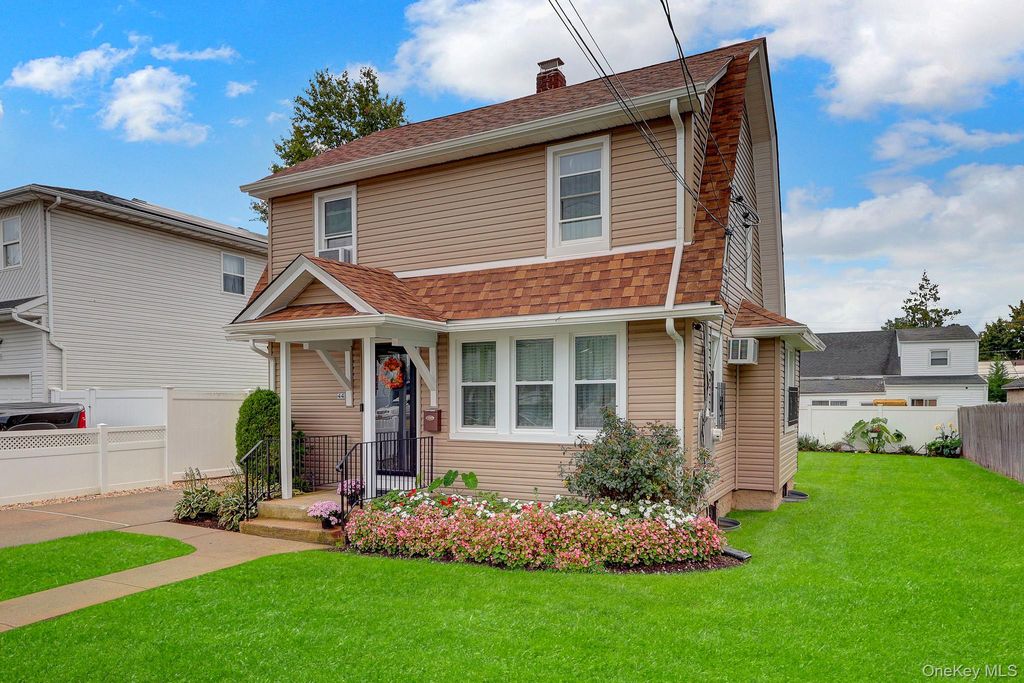 44 Brooks Avenue, Roosevelt, NY 11575 — photo 2