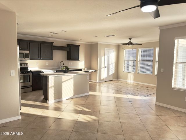 3435 E Longhorn Drive, Gilbert, AZ 85297