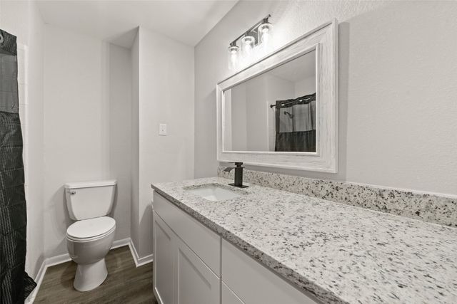 144 Fannin Drive, Hewitt, TX 76643