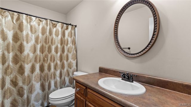 1848 Mimosa Gardens Dr, Tuscaloosa, AL 35405