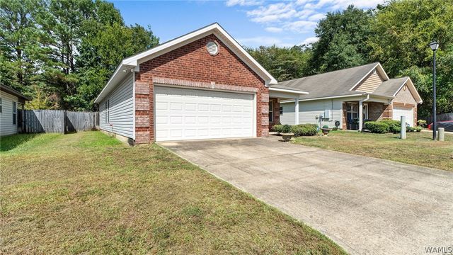 1848 Mimosa Gardens Dr, Tuscaloosa, AL 35405