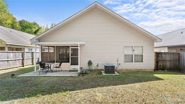 1848 Mimosa Gardens Dr, Tuscaloosa, AL 35405