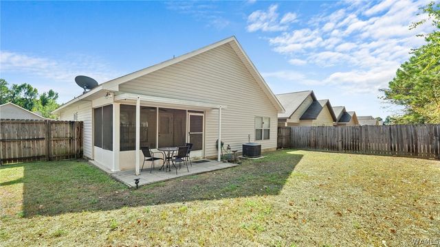 1848 Mimosa Gardens Dr, Tuscaloosa, AL 35405