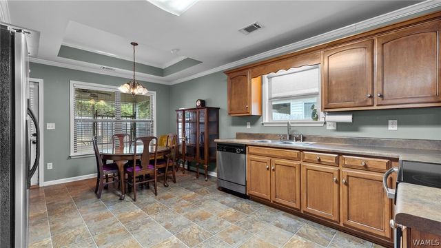 1848 Mimosa Gardens Dr, Tuscaloosa, AL 35405