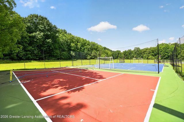 3919 Turnberry Lane, Okemos, MI 48864