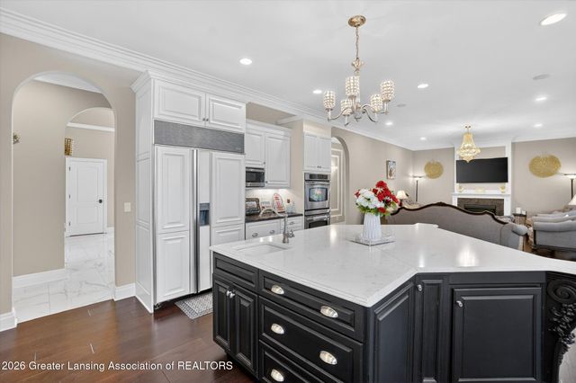 3919 Turnberry Lane, Okemos, MI 48864