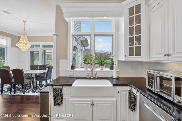 3919 Turnberry Lane, Okemos, MI 48864