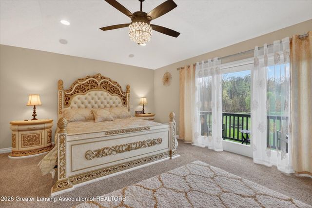3919 Turnberry Lane, Okemos, MI 48864