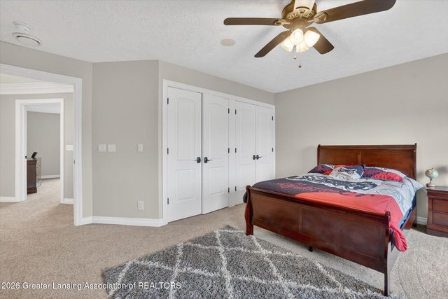 3919 Turnberry Lane, Okemos, MI 48864