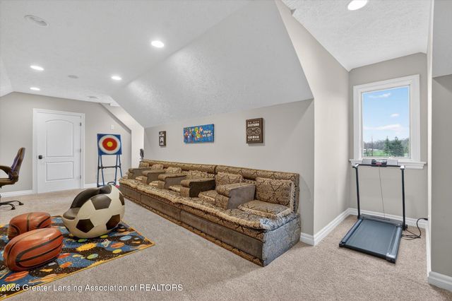 3919 Turnberry Lane, Okemos, MI 48864