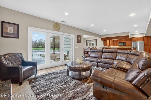 3919 Turnberry Lane, Okemos, MI 48864