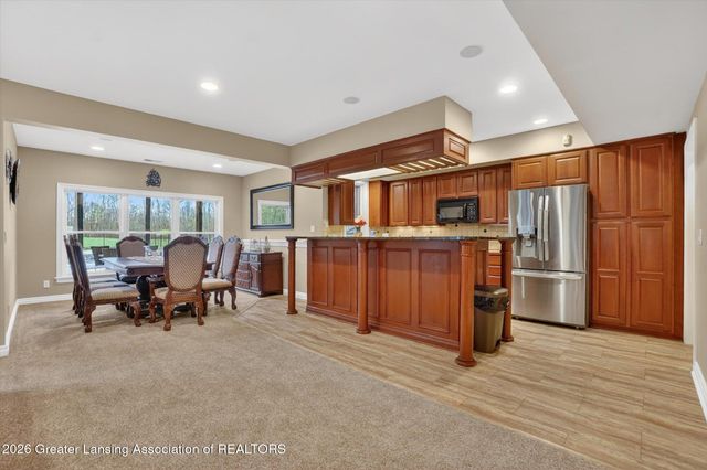 3919 Turnberry Lane, Okemos, MI 48864