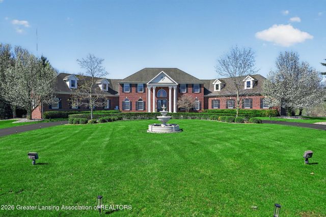 3919 Turnberry Lane, Okemos, MI 48864