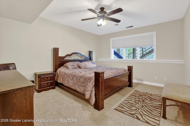 3919 Turnberry Lane, Okemos, MI 48864