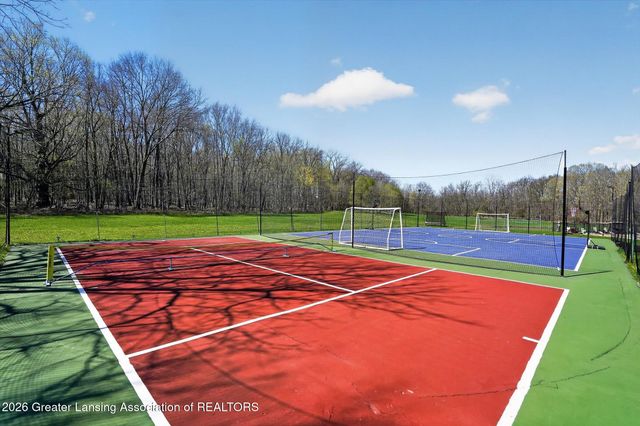 3919 Turnberry Lane, Okemos, MI 48864