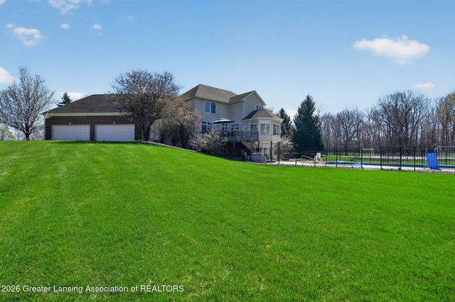 3919 Turnberry Lane, Okemos, MI 48864