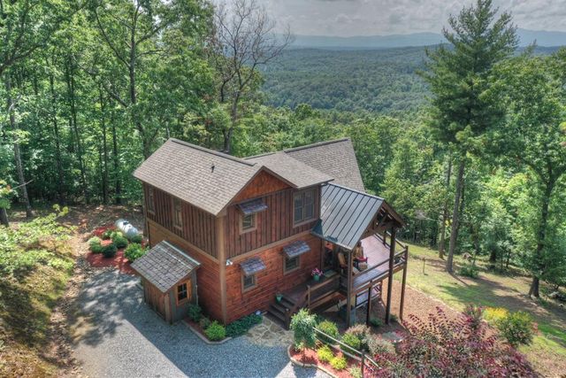 74 Hickory Hollow, Mineral Bluff, GA 30559