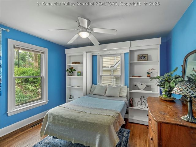 218 Forest Circle, South Charleston, WV 25303