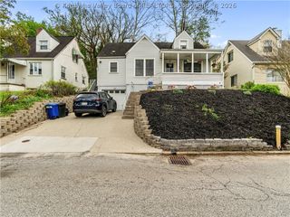218 Forest Circle, South Charleston, WV 25303