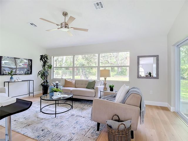 6353 FORESTWOOD DRIVE E, Lakeland, FL 33809