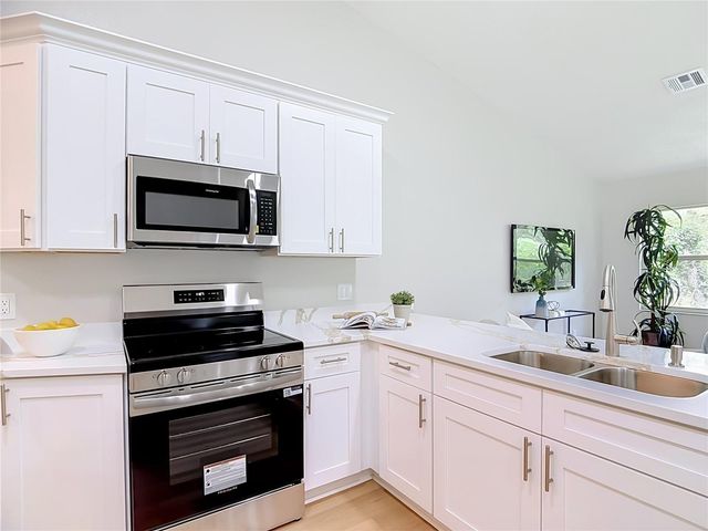 6353 FORESTWOOD DRIVE E, Lakeland, FL 33809