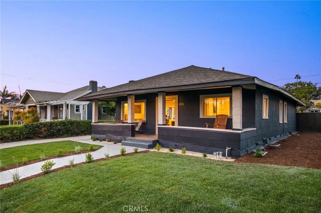 2273 W 29th Street, Los Angeles, CA 90018