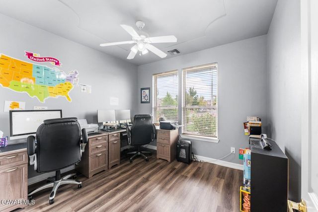 3851 W Avenue J15, Lancaster, CA 93536