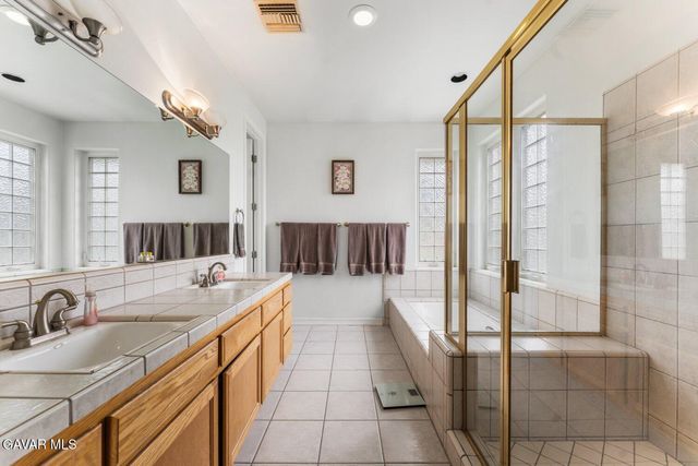 3851 W Avenue J15, Lancaster, CA 93536