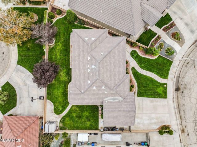 3851 W Avenue J15, Lancaster, CA 93536
