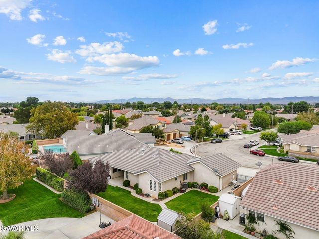 3851 W Avenue J15, Lancaster, CA 93536