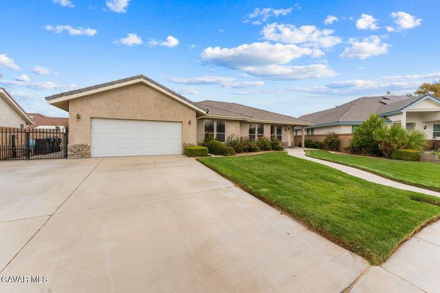 3851 W Avenue J15, Lancaster, CA 93536