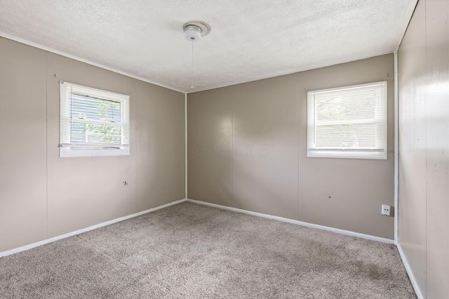 1091 S Ashburton Road, Columbus, OH 43227