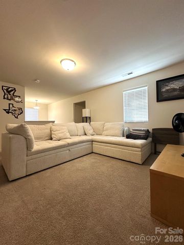 127 Buoy Lane, Statesville, NC 28677