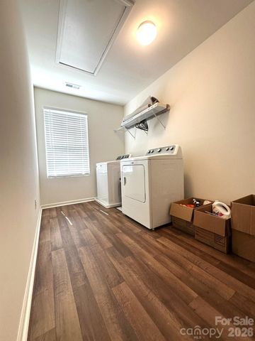 127 Buoy Lane, Statesville, NC 28677