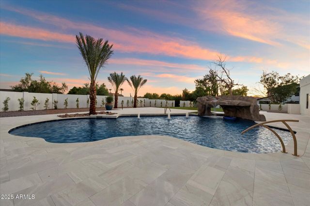 12955 E Gold Dust Avenue, Scottsdale, AZ 85259