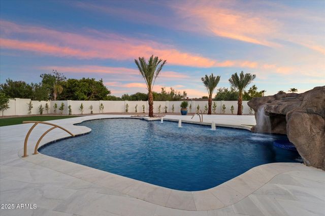 12955 E Gold Dust Avenue, Scottsdale, AZ 85259