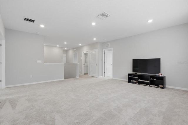 6764 BROAD RIVER AVENUE, Land O Lakes, FL 34638