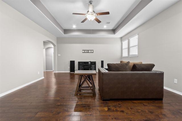 10614 Pearl Landing Drive, Richmond, TX 77407