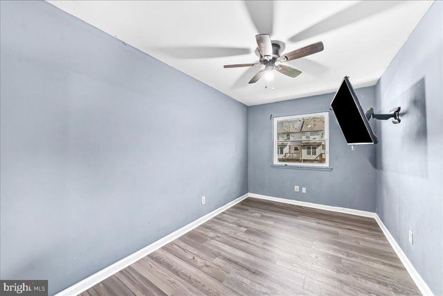 14 SUNNY BND, Newark, DE 19702