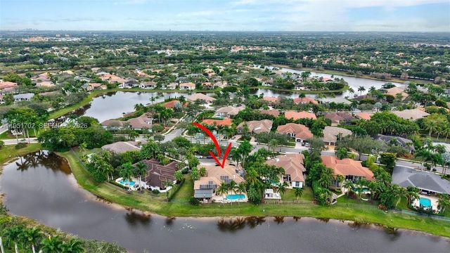 104 Dockside Circle, Weston, FL 33327