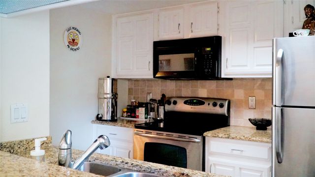 3105 San Jacinto Street 220, Dallas, TX 75204