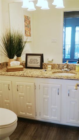 3105 San Jacinto Street 220, Dallas, TX 75204