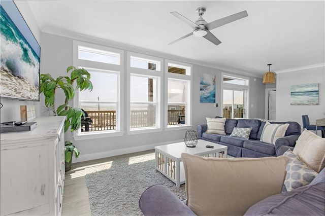 105 Quebec Court, Dauphin Island, AL 36528