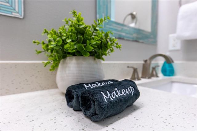 105 Quebec Court, Dauphin Island, AL 36528