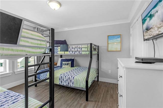 105 Quebec Court, Dauphin Island, AL 36528