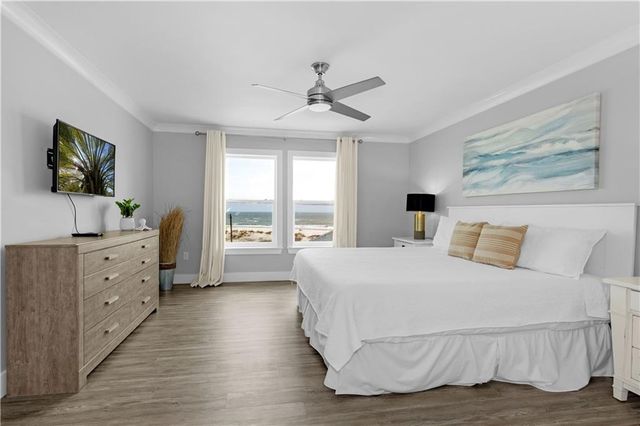 105 Quebec Court, Dauphin Island, AL 36528